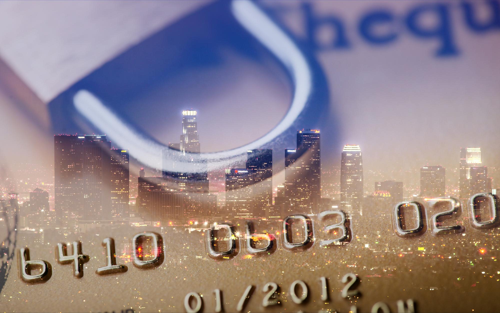 Bank branches, licensed exchange offices, and ATMs: where to get fair rates