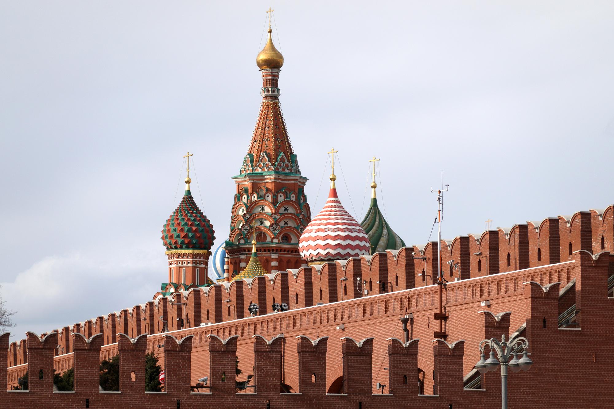 Izmailovo Kremlin highlights: the 9 towers, Cathedral, and on-site museums