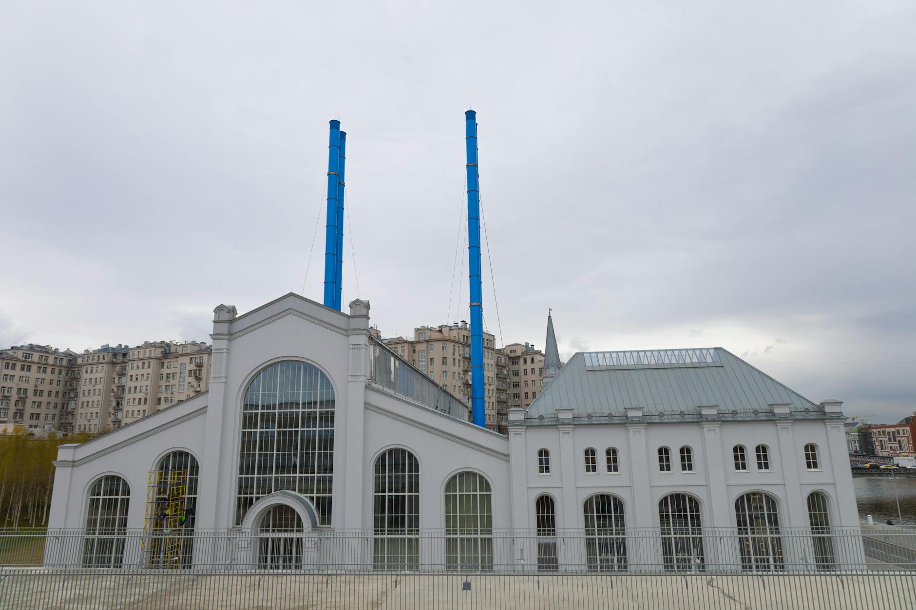 Exhibition of Achievements of the National Economy VDNH Moscow: Major Attractions, Interesting Places, and Architecture