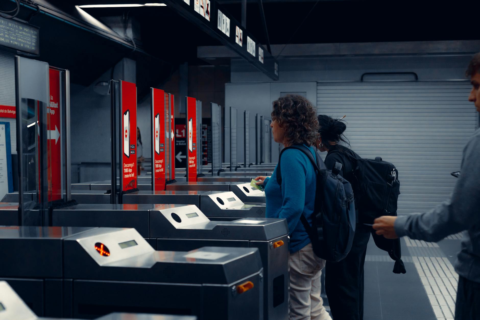 Ticketing Tactics: How to Secure Timed Entries and Short Queues