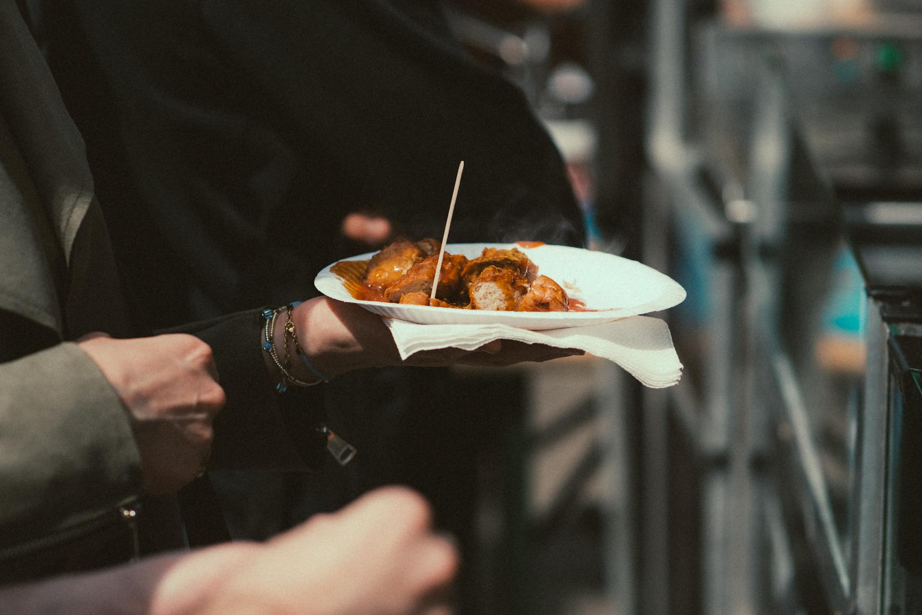 Must-try dishes by festival and a quick flavor guide