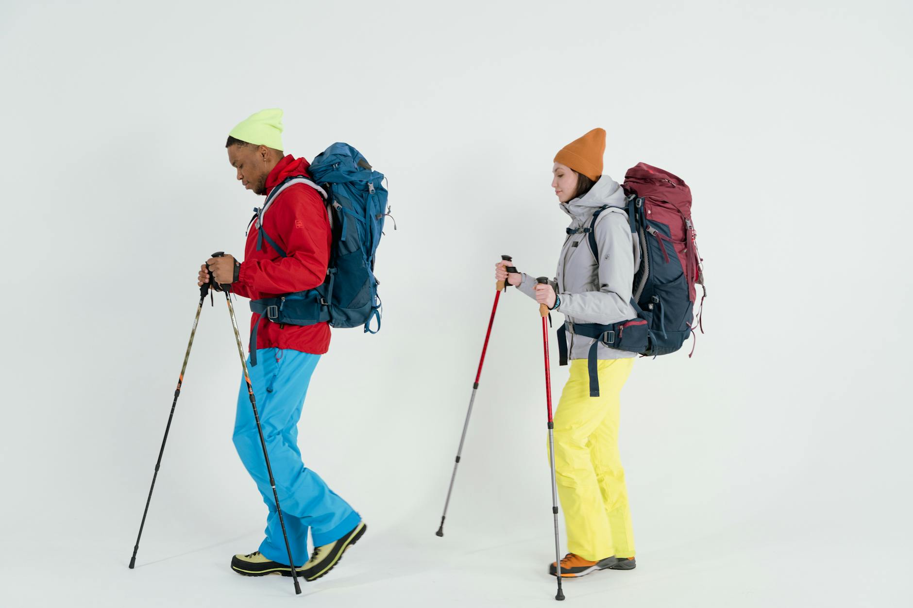 Gear Checklist for Cold-Weather Tours: Outerwear, boots, poles, and packing lists
