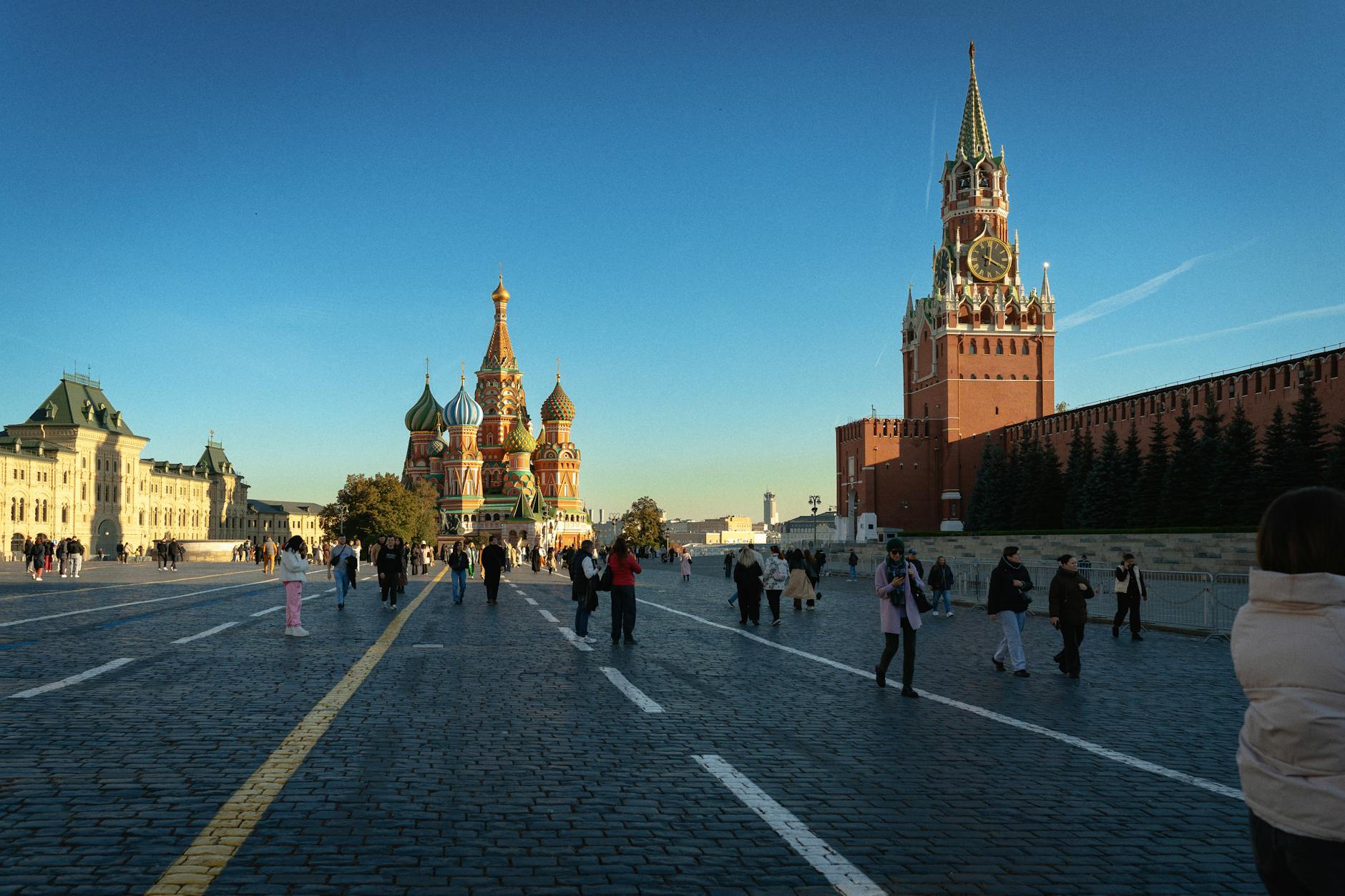 Outline: Moscow's Contemporary Art Scene in 2025