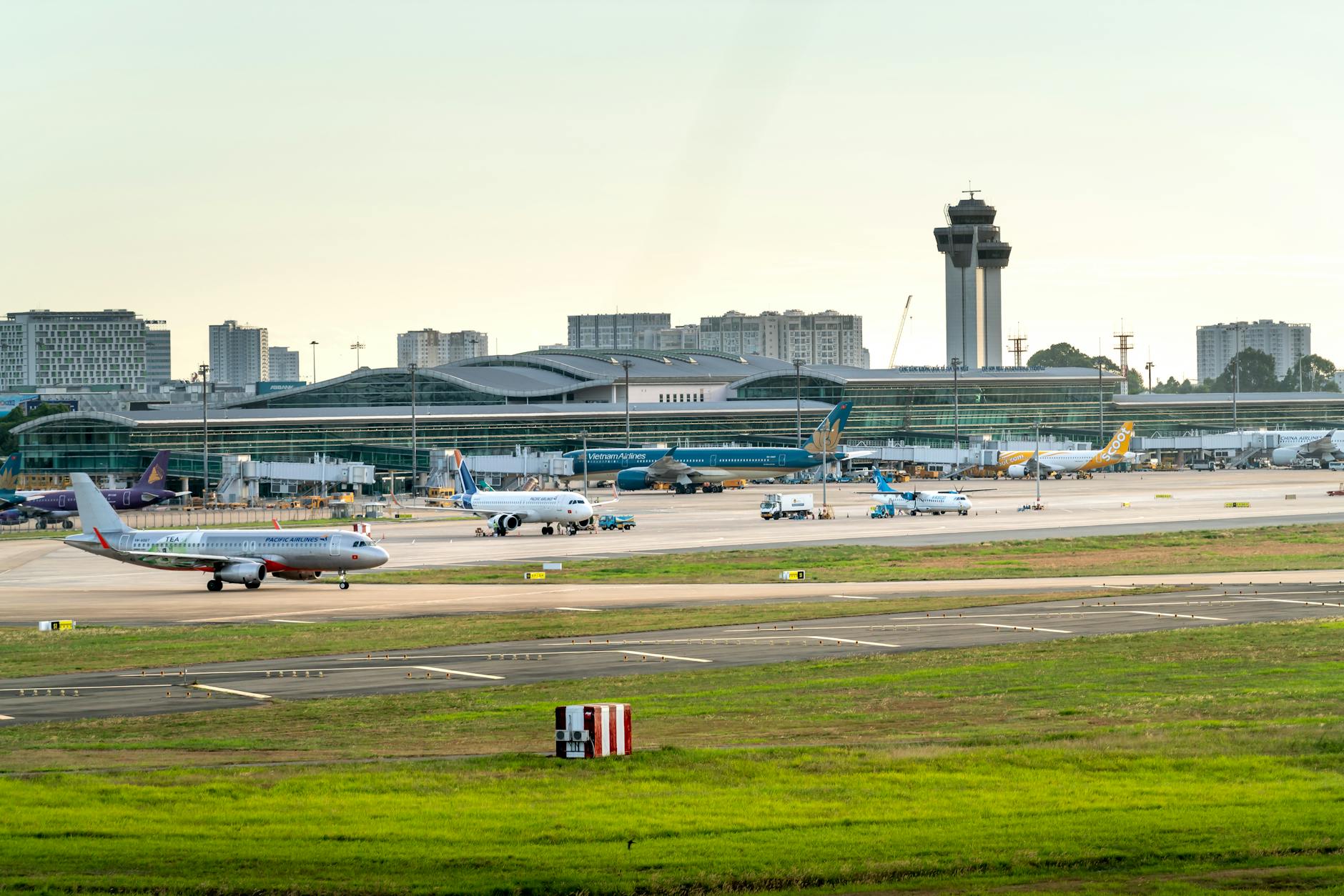 Where to buy a SIM card: airports, city shops, or online