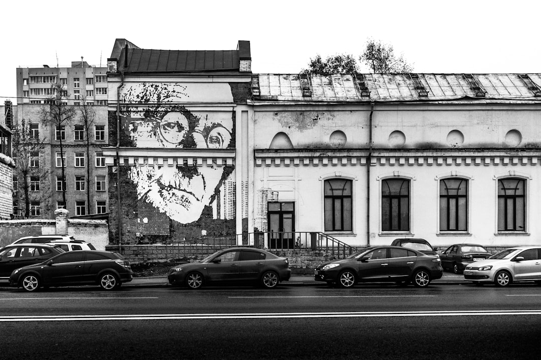 street art tour moscow